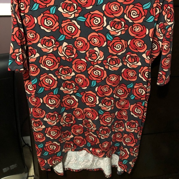 XS LuLaRoe Irma - Picture 4 of 4